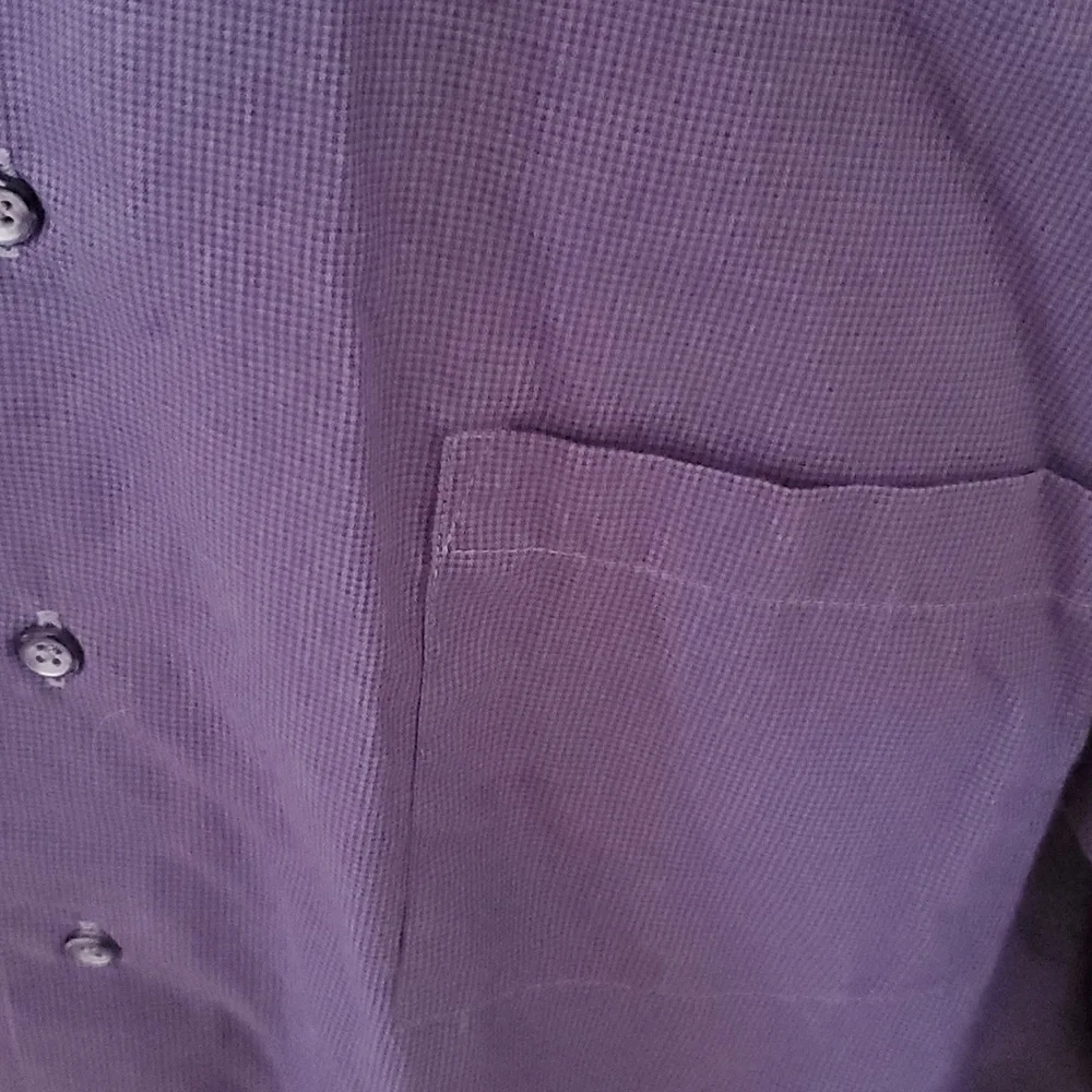 Van Heusen long sleeve shirt - Picture 2 of 7